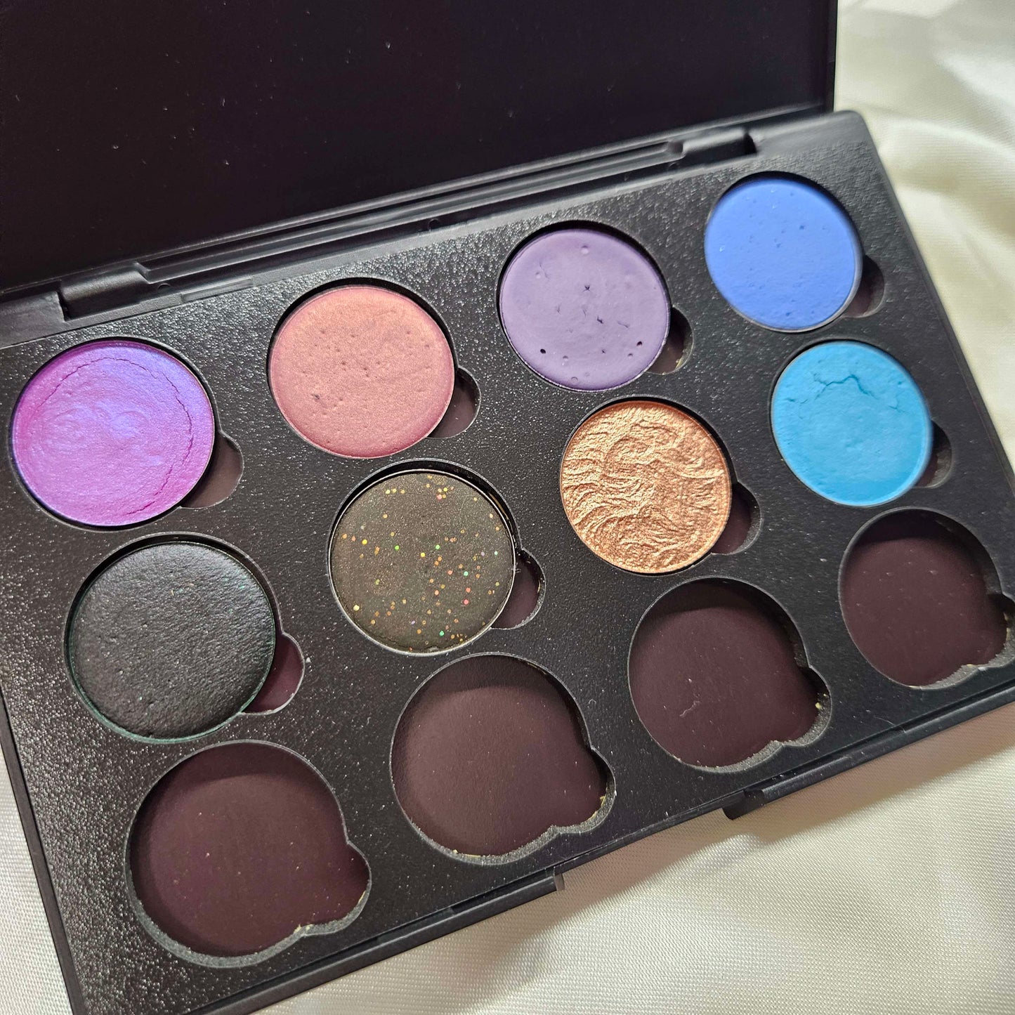 SÉLECTION DU MOIS + PALETTE LIMITÉE